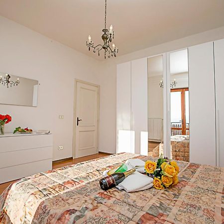 Appartamento Balcone Panoramico sul Garda Tremosine Esterno foto