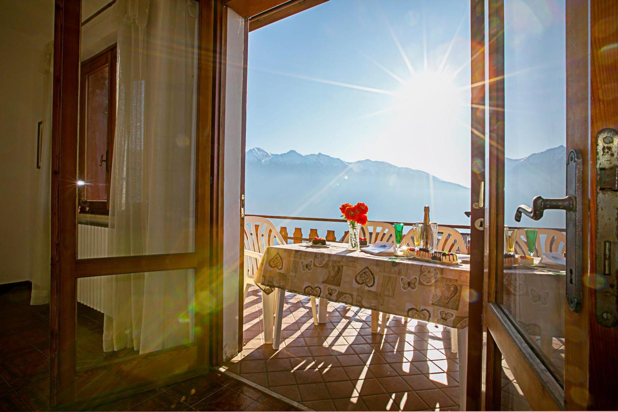 Appartamento Balcone Panoramico sul Garda Tremosine Esterno foto